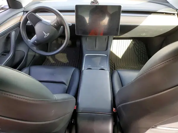 5YJ3E1EA4NF344056 2022 TESLA MODEL 3 - Image 8