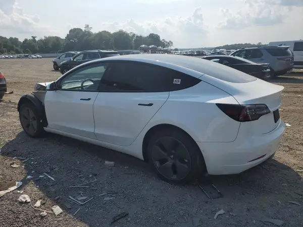 5YJ3E1EA4NF347166 2022 TESLA MODEL 3 - Image 2