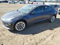 5YJ3E1EA4NF359754 2022 TESLA MODEL 3
