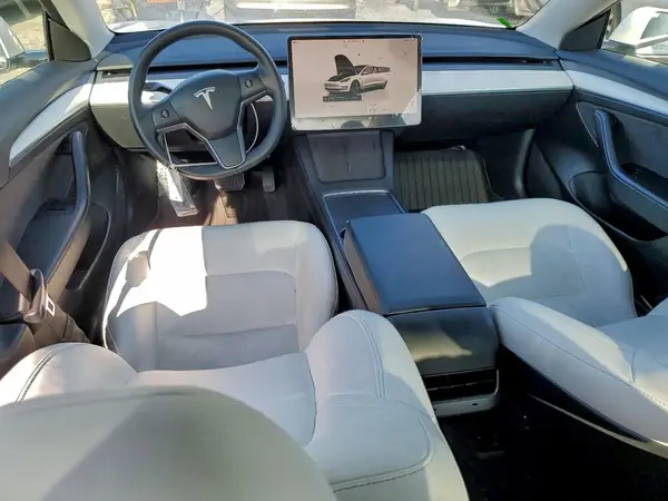 5YJ3E1EA4NF362363 2022 TESLA MODEL 3 - Image 8
