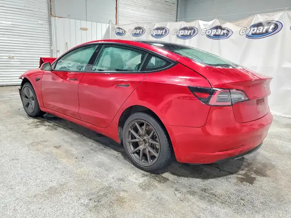 5YJ3E1EA4NF369748 2022 TESLA MODEL 3 - Image 2