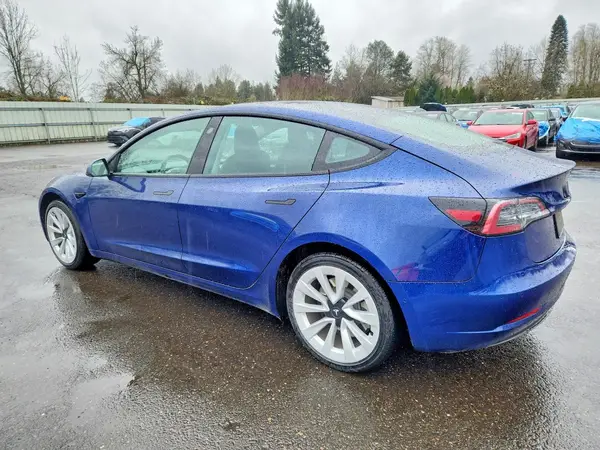 5YJ3E1EA4NF369846 2022 TESLA MODEL 3 - Image 2