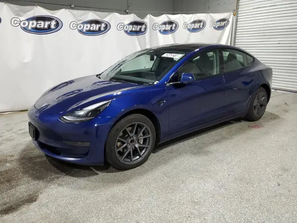5YJ3E1EA4NF370740 2022 TESLA MODEL 3 - Image 1