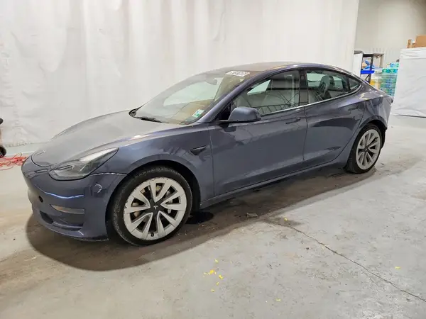 5YJ3E1EA4NF370978 2022 TESLA MODEL 3 - Image 1