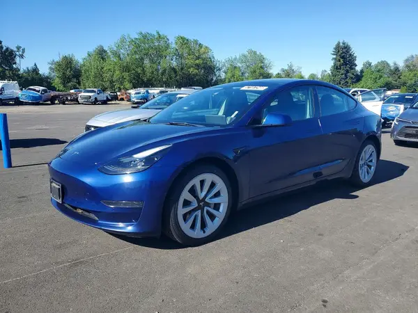 5YJ3E1EA4NF371905 2022 TESLA MODEL 3 - Image 1