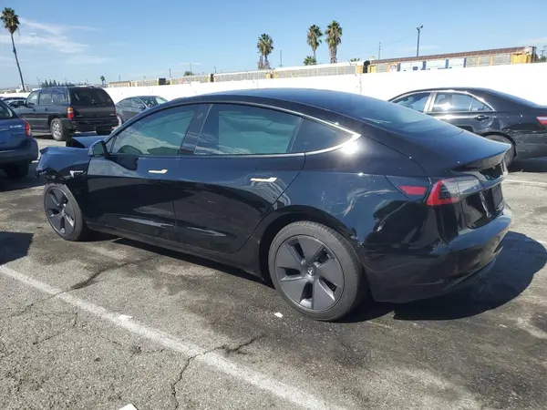 5YJ3E1EA4NF373377 2022 TESLA MODEL 3 - Image 2