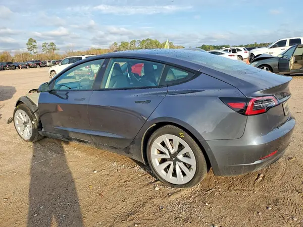 5YJ3E1EA4NF375551 2022 TESLA MODEL 3 - Image 2