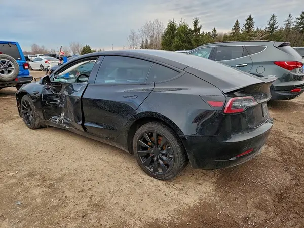 5YJ3E1EA4PF384852 2023 TESLA MODEL 3 - Image 2