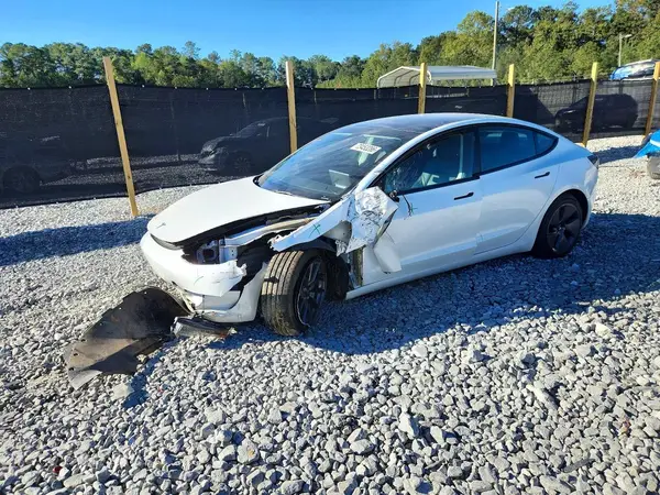 5YJ3E1EA4PF394068 2023 TESLA MODEL 3 - Image 1