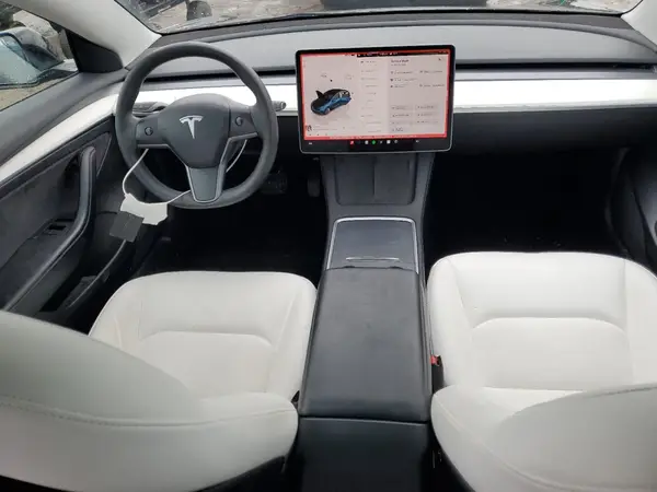 5YJ3E1EA4PF394250 2023 TESLA MODEL 3 - Image 8
