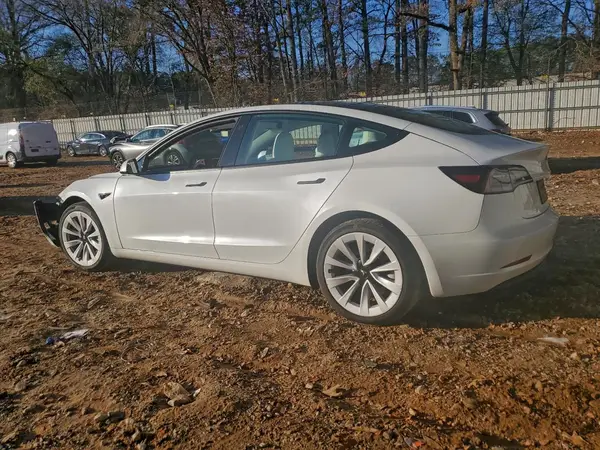 5YJ3E1EA4PF397309 2023 TESLA MODEL 3 - Image 2