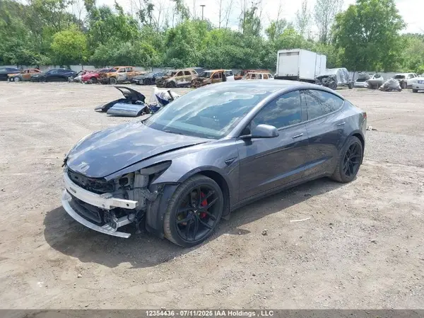 5YJ3E1EA4PF400287 2023 TESLA MODEL 3 - Image 2