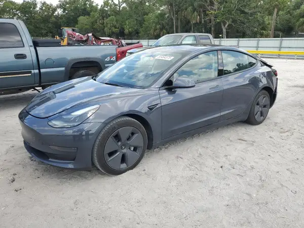5YJ3E1EA4PF407112 2023 TESLA MODEL 3 - Image 1