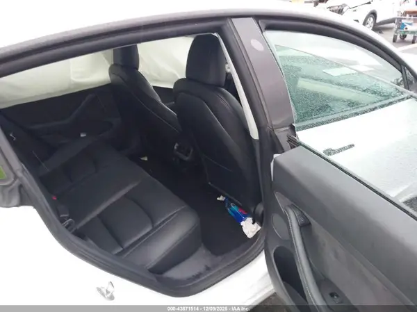 5YJ3E1EA4PF408065 2023 TESLA MODEL 3 - Image 8
