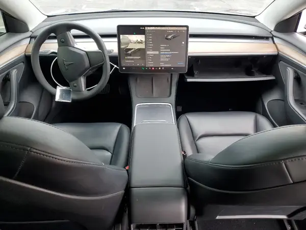 5YJ3E1EA4PF409796 2023 TESLA MODEL 3 - Image 8