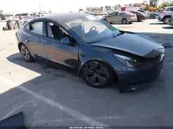 5YJ3E1EA4PF410429 2023 TESLA MODEL 3