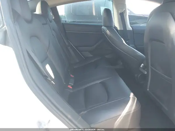 5YJ3E1EA4PF411466 2023 TESLA MODEL 3 - Image 8