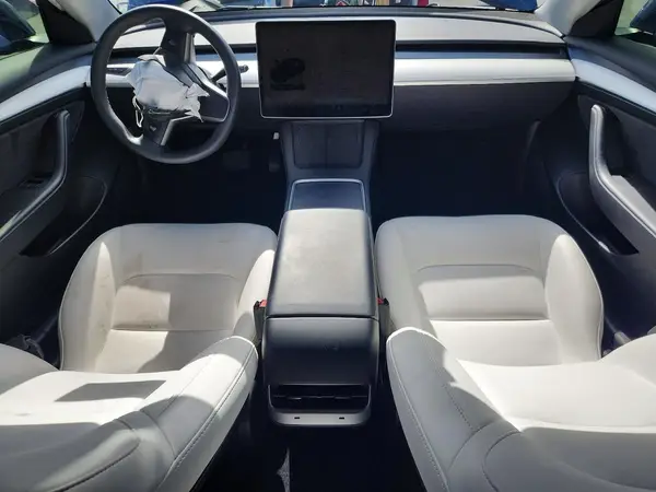 5YJ3E1EA4PF412388 2023 TESLA MODEL 3 - Image 8