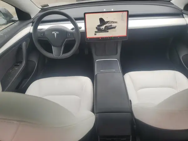 5YJ3E1EA4PF413895 2023 TESLA MODEL 3 - Image 8