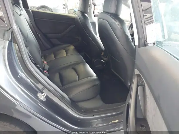 5YJ3E1EA4PF414013 2023 TESLA MODEL 3 - Image 8