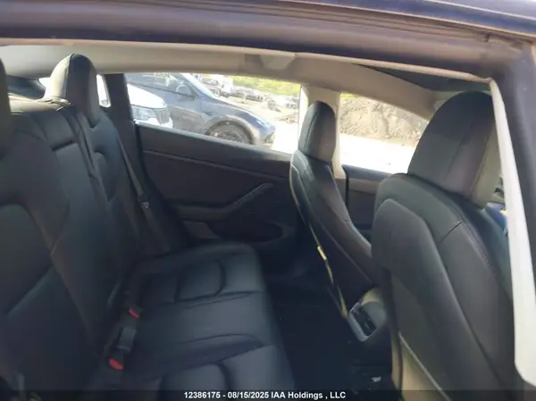 5YJ3E1EA4PF427411 2023 TESLA MODEL 3 - Image 8