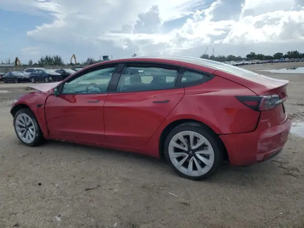 5YJ3E1EA4PF428736 2023 TESLA MODEL 3 - Image 2