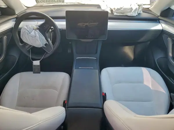 5YJ3E1EA4PF429207 2023 TESLA MODEL 3 - Image 8