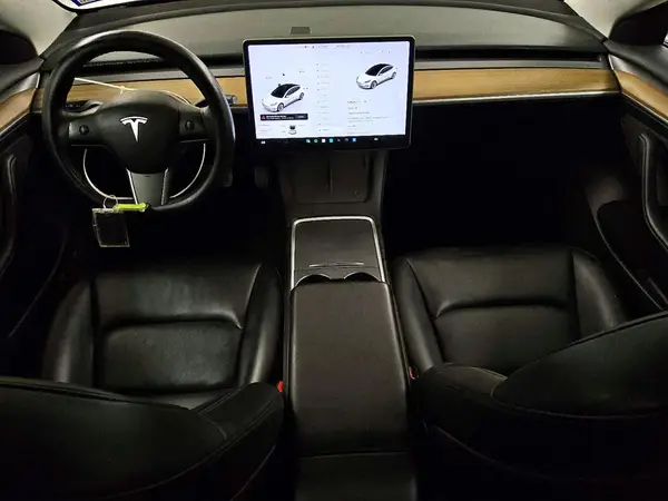 5YJ3E1EA4PF429756 2023 TESLA MODEL 3 - Image 8