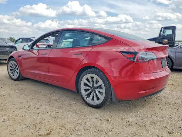5YJ3E1EA4PF431104 2023 TESLA MODEL 3 - Image 2