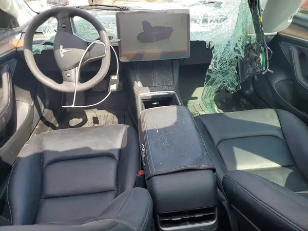 5YJ3E1EA4PF431104 2023 TESLA MODEL 3 - Image 8