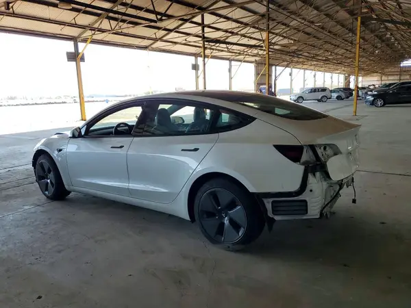 5YJ3E1EA4PF431796 2023 TESLA MODEL 3 - Image 2