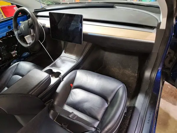 5YJ3E1EA4PF435265 2023 TESLA MODEL 3 - Image 8