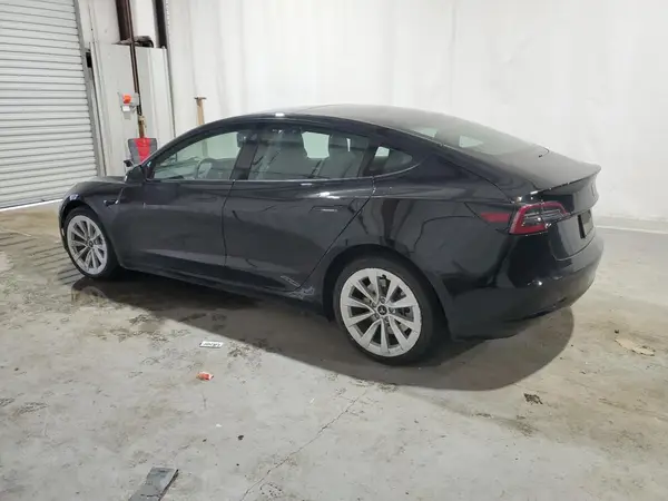 5YJ3E1EA4PF436447 2023 TESLA MODEL 3 - Image 2
