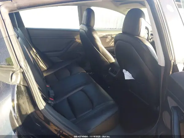 5YJ3E1EA4PF438411 2023 TESLA MODEL 3 - Image 8