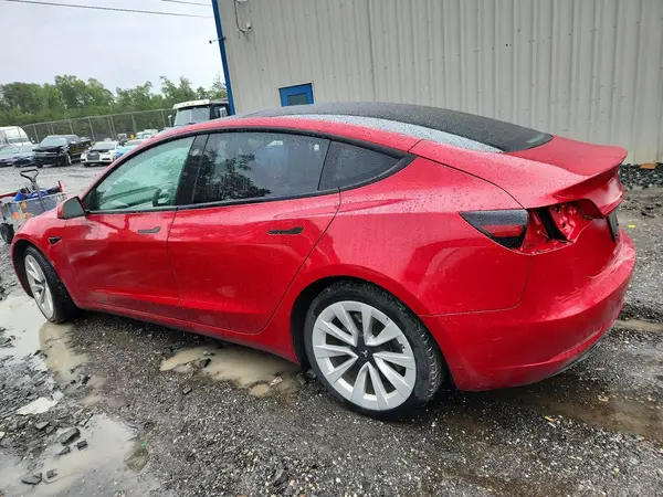5YJ3E1EA4PF439008 2023 TESLA MODEL 3 - Image 2