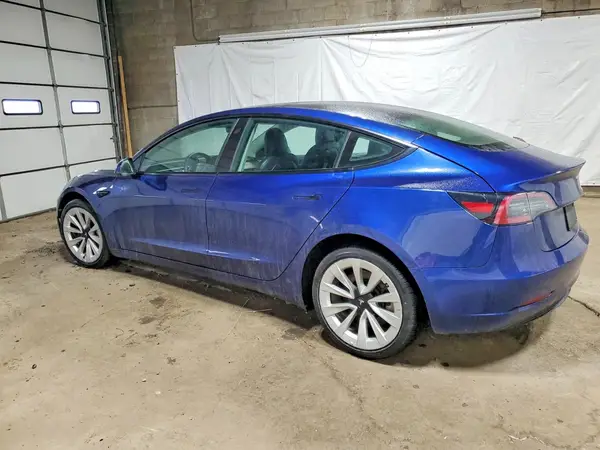 5YJ3E1EA4PF446881 2023 TESLA MODEL 3 - Image 2