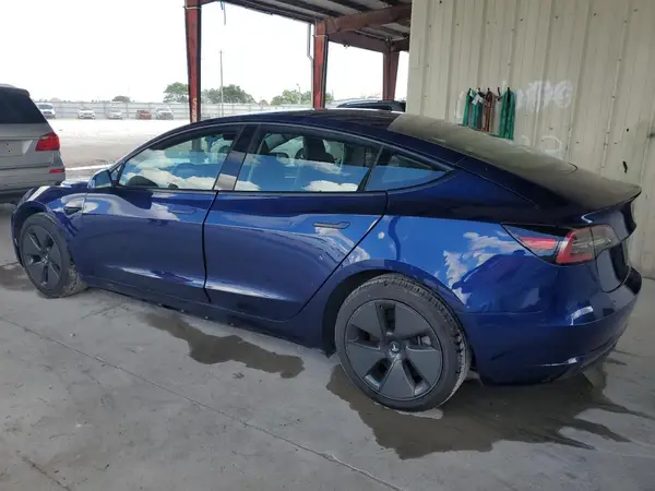 5YJ3E1EA4PF448226 2023 TESLA MODEL 3 - Image 2