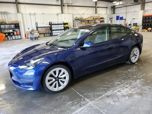 5YJ3E1EA4PF448792 2023 TESLA MODEL 3 - Image 1