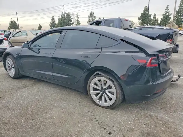 5YJ3E1EA4PF450834 2023 TESLA MODEL 3 - Image 2