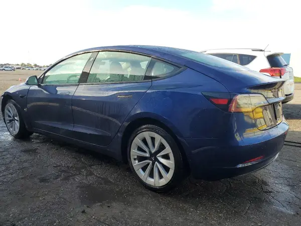 5YJ3E1EA4PF451210 2023 TESLA MODEL 3 - Image 2