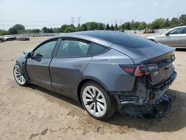 5YJ3E1EA4PF451692 2023 TESLA MODEL 3 - Image 2