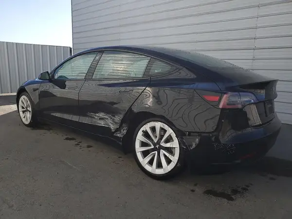 5YJ3E1EA4PF451871 2023 TESLA MODEL 3 - Image 2