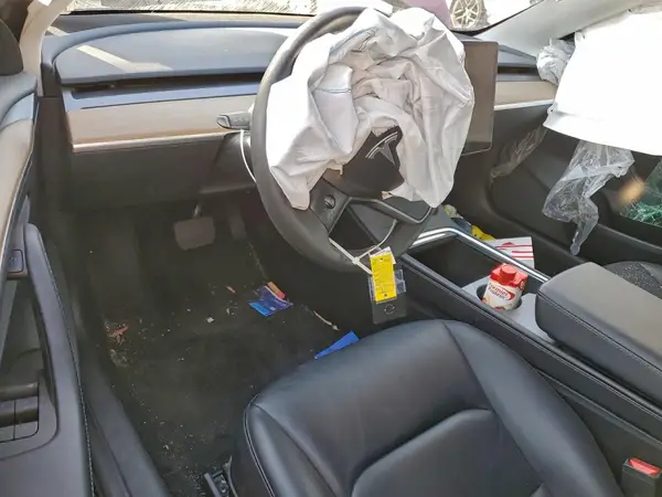 5YJ3E1EA4PF452566 2023 TESLA MODEL 3 - Image 8