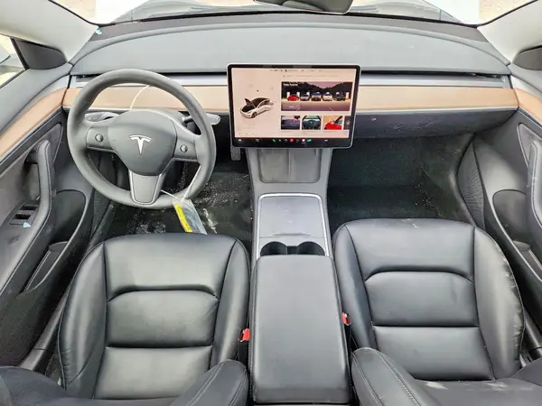 5YJ3E1EA4PF453913 2023 TESLA MODEL 3 - Image 8