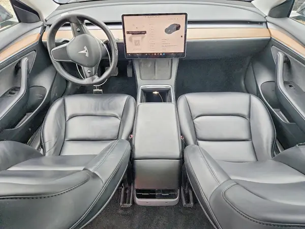5YJ3E1EA4PF453958 2023 TESLA MODEL 3 - Image 8