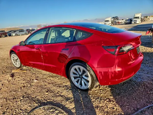 5YJ3E1EA4PF456181 2023 TESLA MODEL 3 - Image 2