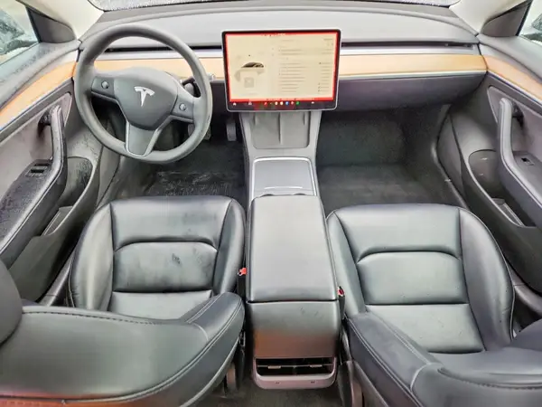 5YJ3E1EA4PF458190 2023 TESLA MODEL 3 - Image 8