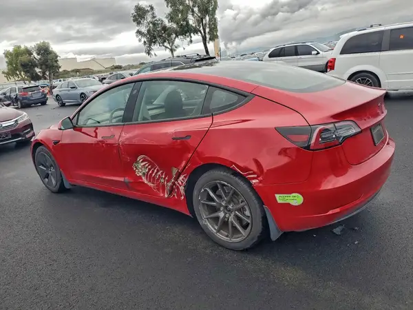 5YJ3E1EA4PF459596 2023 TESLA MODEL 3 - Image 2