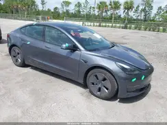 5YJ3E1EA4PF461624 2023 TESLA MODEL 3
