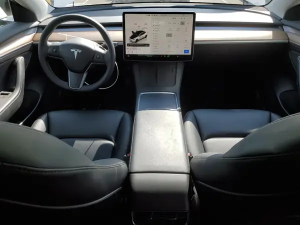 5YJ3E1EA4PF461784 2023 TESLA MODEL 3 - Image 8